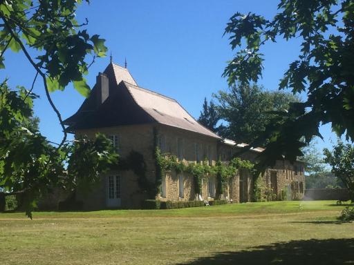 Manoir La Force avec piscine et spa - Housity