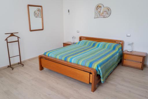Reno Family House - Housity