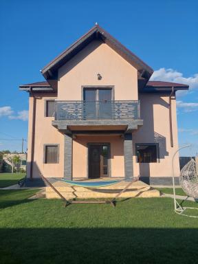 Vila soare - Housity
