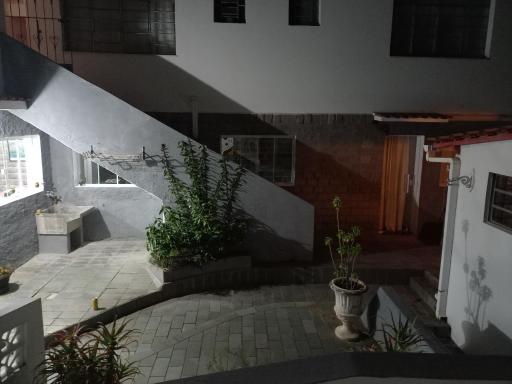 Apartamento para casal em São Lourenço - Housity