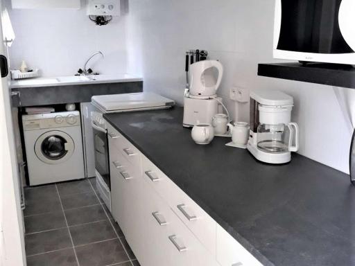 Mobil'home à Dolus-d'Oléron (17) avec terrasse, cuisine d'été et proche plages - 4 couchages - FR-1-246A-120 - Housity