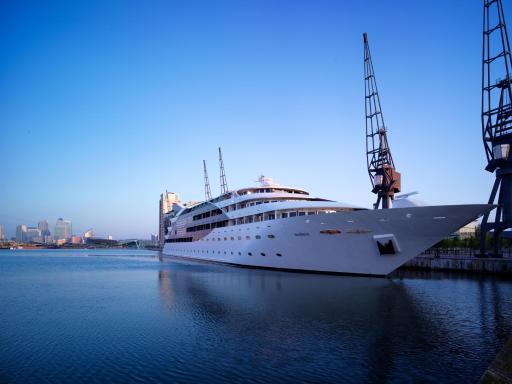Sunborn London Yacht Hotel - Housity