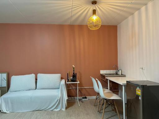 Popular CondoT8@IMPACT Arena - Housity