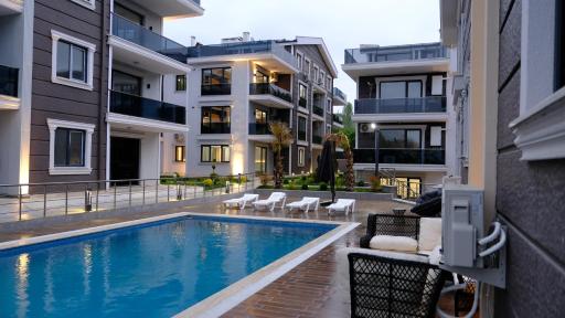 Flower City Suits - Housity