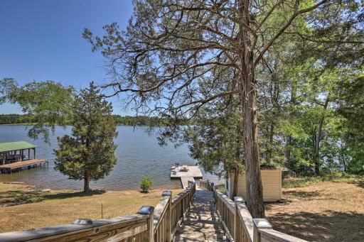 House with Dock and Slide Situated on Lake Sinclair! - Housity