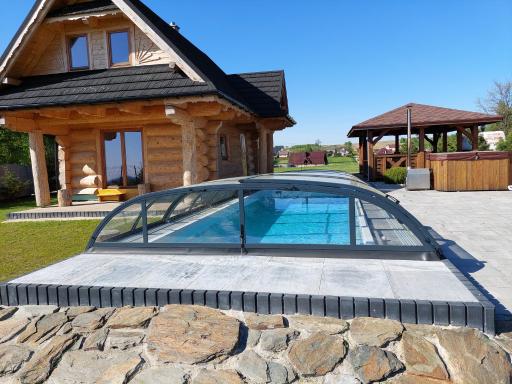 Domki Podwiatracze - Housity