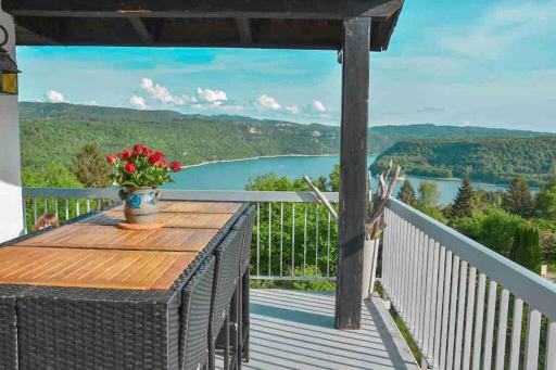 Villa **** Vue LAC Rooftop 8/10p - Housity