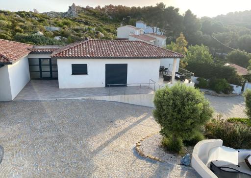 LOCRIZEN - Housity