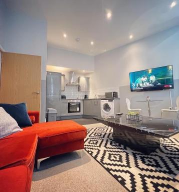 The Law House By The Opulence - Free City Centre Parking - Housity