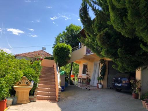 Villa Mukaj - Housity