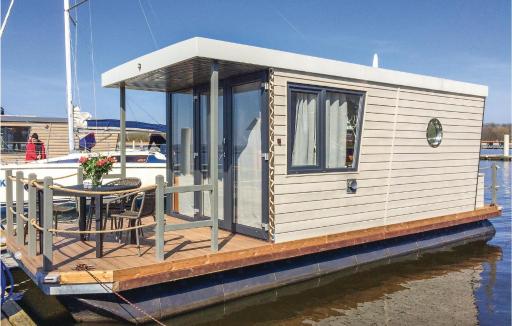 1 Bedroom Gorgeous Ship In Loitz - Housity