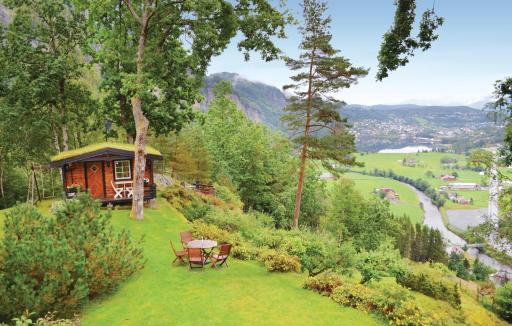 Cozy Home In Norheimsund - Housity