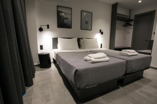 White Trilogy - Housity