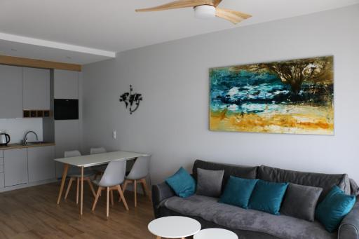 Turkusowa Liwia - Housity