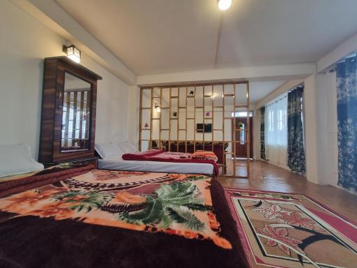 Silver spring cafe & resort - Housity