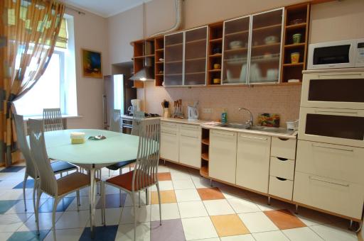 Kiev Accommodation Apartment on Prorizna st. - Housity