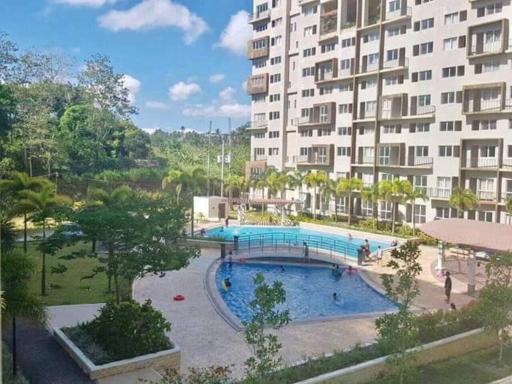 Monteluce Condo near Tagaytay City for Family and Friends - Housity