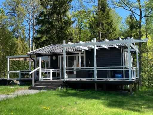 Cozy cottage near the sea - Housity