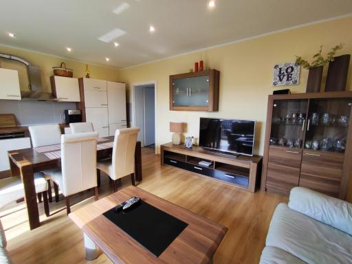 Apartament GórnyŚląsk blisko jeziora - 120qm - 3 sypialnie z parkingiem i klimatyzacją - Flat UpperSilesia with Parking & air conditioning - Ferienwohnung OberSchlesien mit 3 Schlafzimmern inklusive Parkplatz und Klima - Nähe Badesee und Sandstrand - Housity