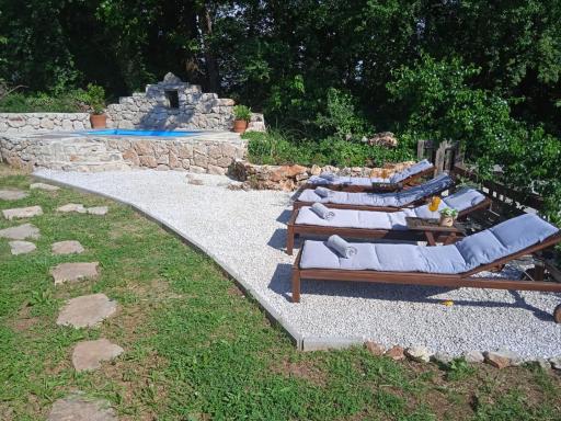 House Mali dvori - Housity