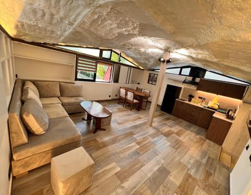 Aghayan Apart - Housity