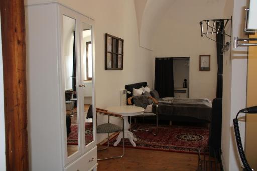Hotel im Stift Neuberg - Housity