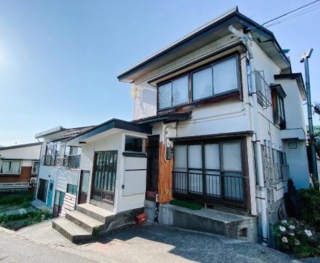 James House - Housity