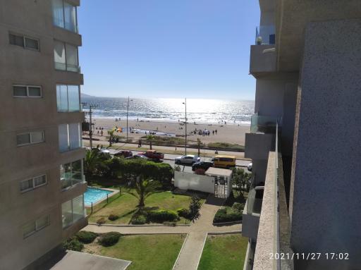 Dpto en primera línea de playa - Housity