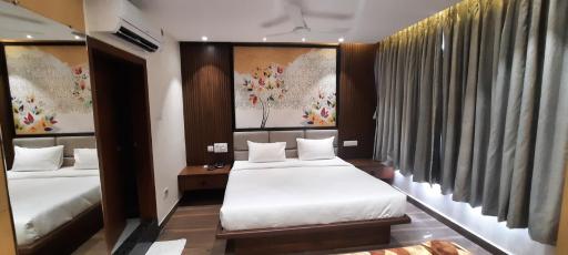 HOTEL SUNRISE HOSPITALITY - Housity