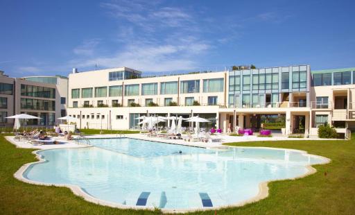 Uappala Hotel Pisa Tower Plaza - Housity