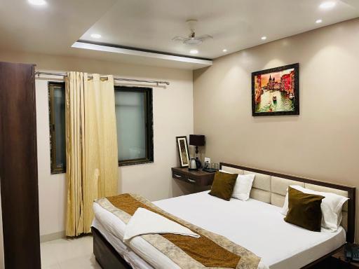Hotel Singh Comfort Inn - Housity
