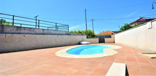 Apartamento con piscina próximo a Sanxenxo - Housity