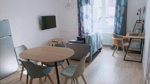 Loudéac : Appartement T2 chaleureux centre ville - Housity
