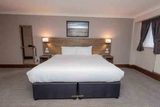 Boundary, Alfreton by Marston's Inns - Housity