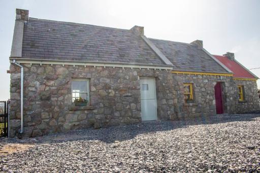 Slieve Gullion Getaways - Housity