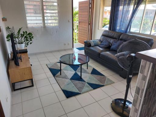Turquoise - Housity