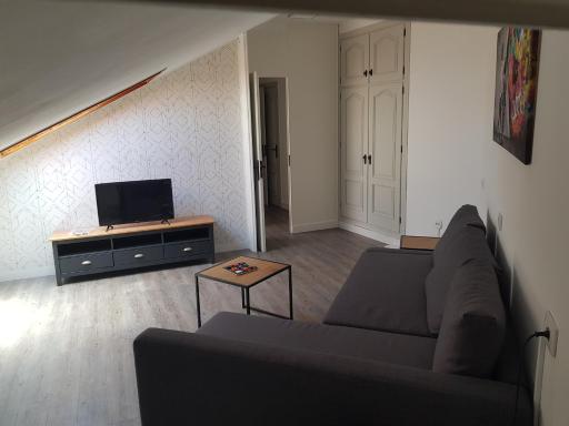 CarreraHouses Aroux - Housity