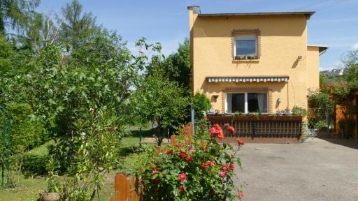 Ferienwohnung Lahnmündung mit kostenlosem Parkplatz - Housity