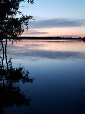 Lake front Studio - Housity