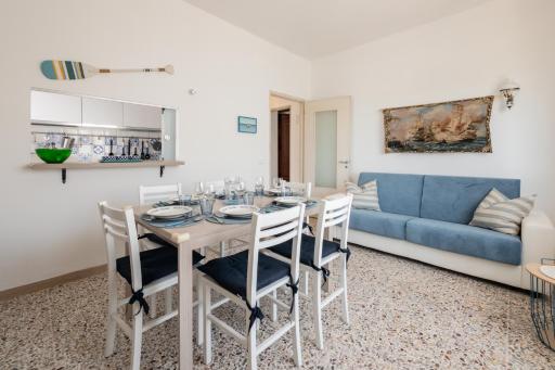 La Casa al Mare one step from the beach - Housity