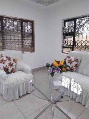 Kloof Guest house - Housity