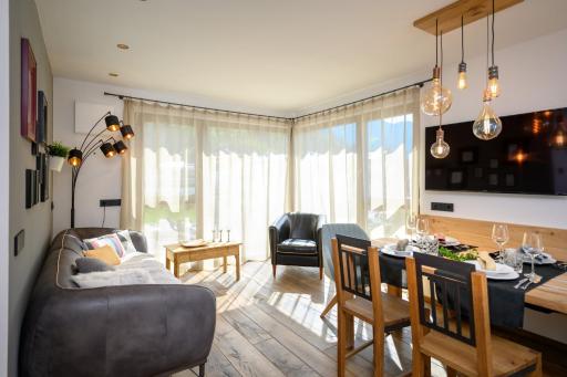 Central Home Apartment - Housity