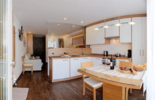 Apartments Mujnei - Housity