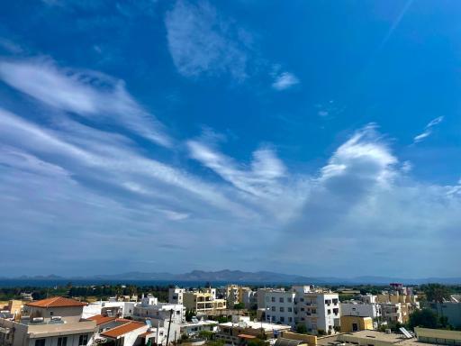 Noufaro rooftop-sea view apartment - Housity