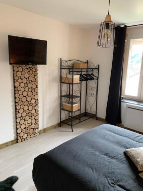Maison agréable avec parking Bogny sur Meuse - Housity