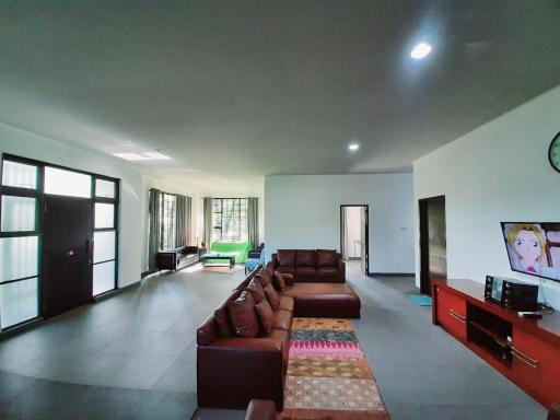 Villa damai - Housity