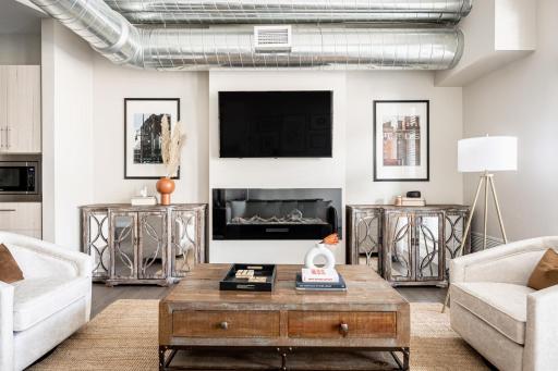 RIN303 - RiNo Art Lofts - Modern Rustic Oasis - Sleeps 4! - Housity