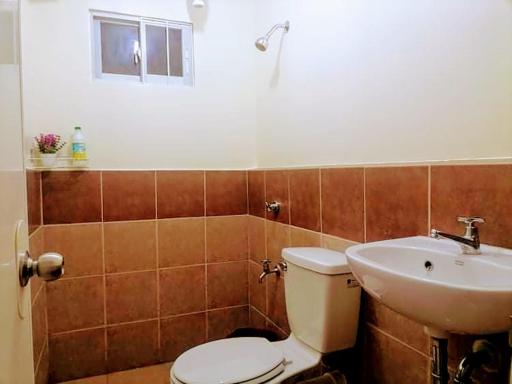 Arrezo Place Davao Vacation House - Housity