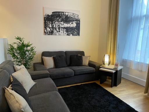 Heart of George Street 2 - Housity