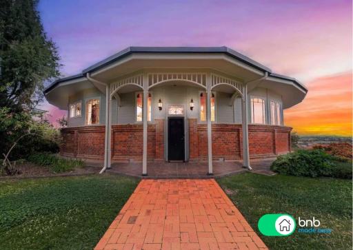 The Reservoir Truly Unique Heritage 7 Bedrooms - Housity